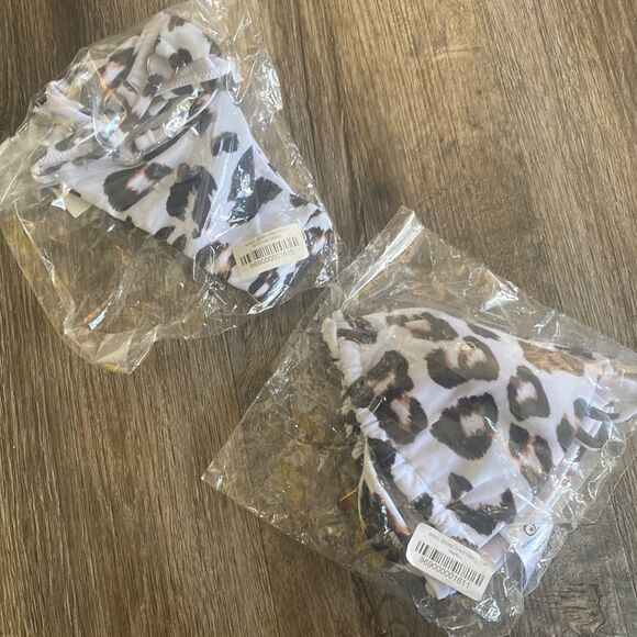 New Plumeria swim Ariel cheetah bikini set sz small - Picture 4 of 5